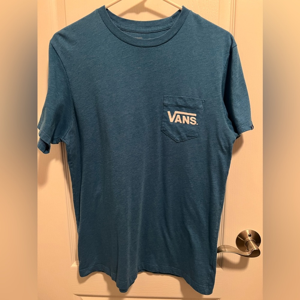 Medium Vans pocket T